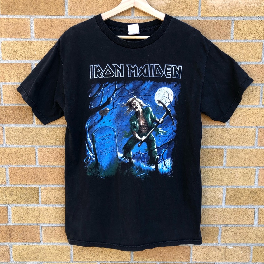 Iron Maiden Benjamin Breeg graphic t-shirt Tennessee River vintage band tee -M-